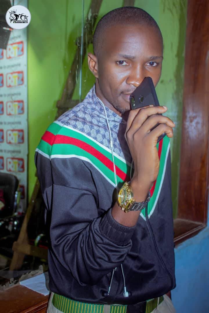 Kimpese–Ils ont marqué : Valérie Michel Kilufia, alias Mbiaka, l’un des grands noms du paysage médiatique kimpesois